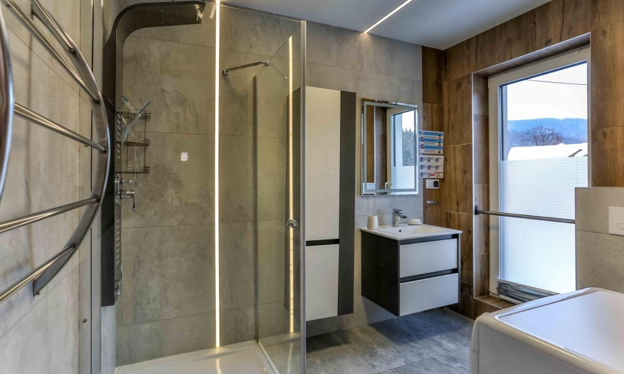 Apartament Led Sonoma Щирк Екстериор снимка