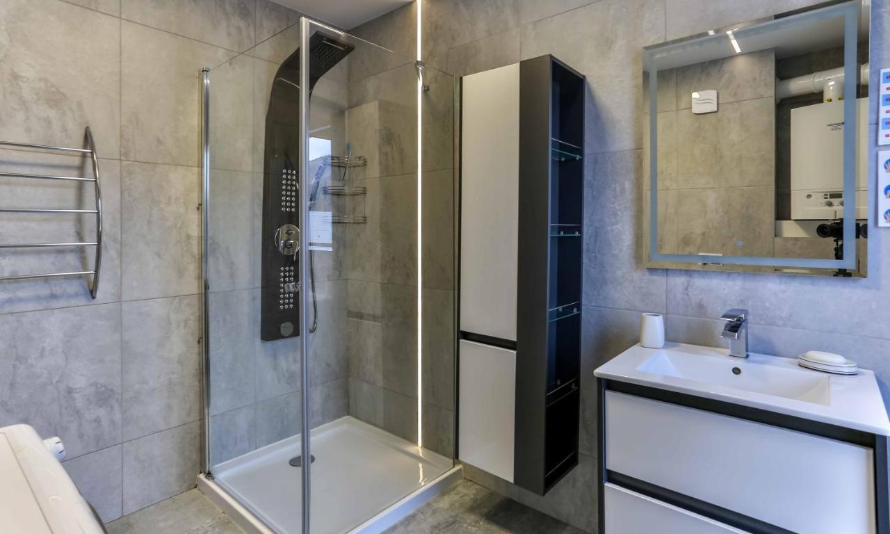 Apartament Led Sonoma Щирк Екстериор снимка