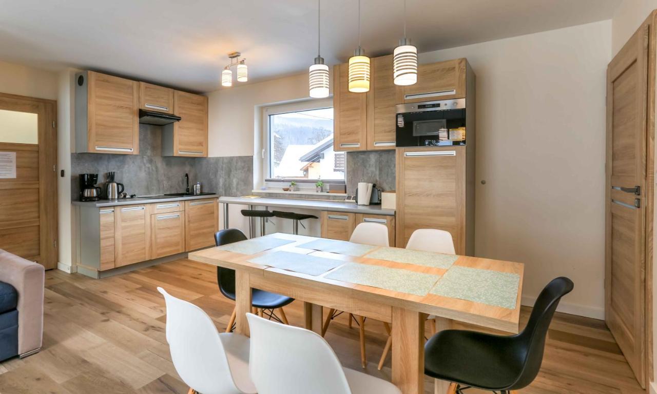 Apartament Led Sonoma Щирк Екстериор снимка