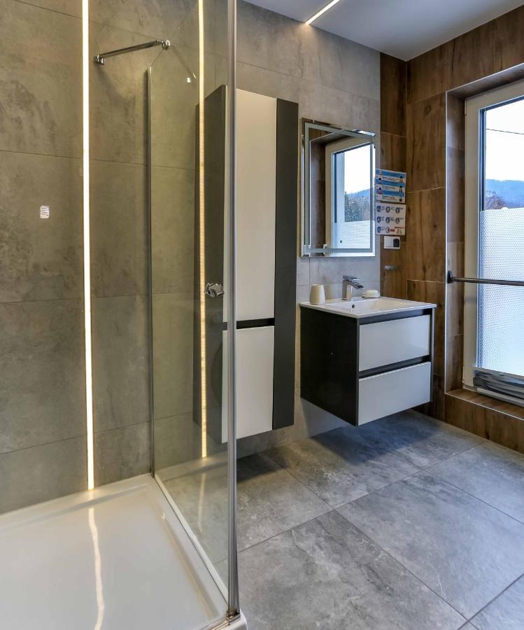 Apartament Led Sonoma Щирк Екстериор снимка