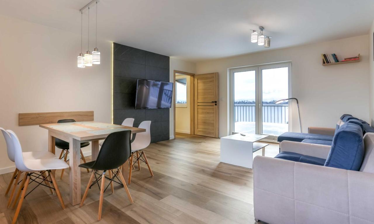 Apartament Led Sonoma Щирк Екстериор снимка