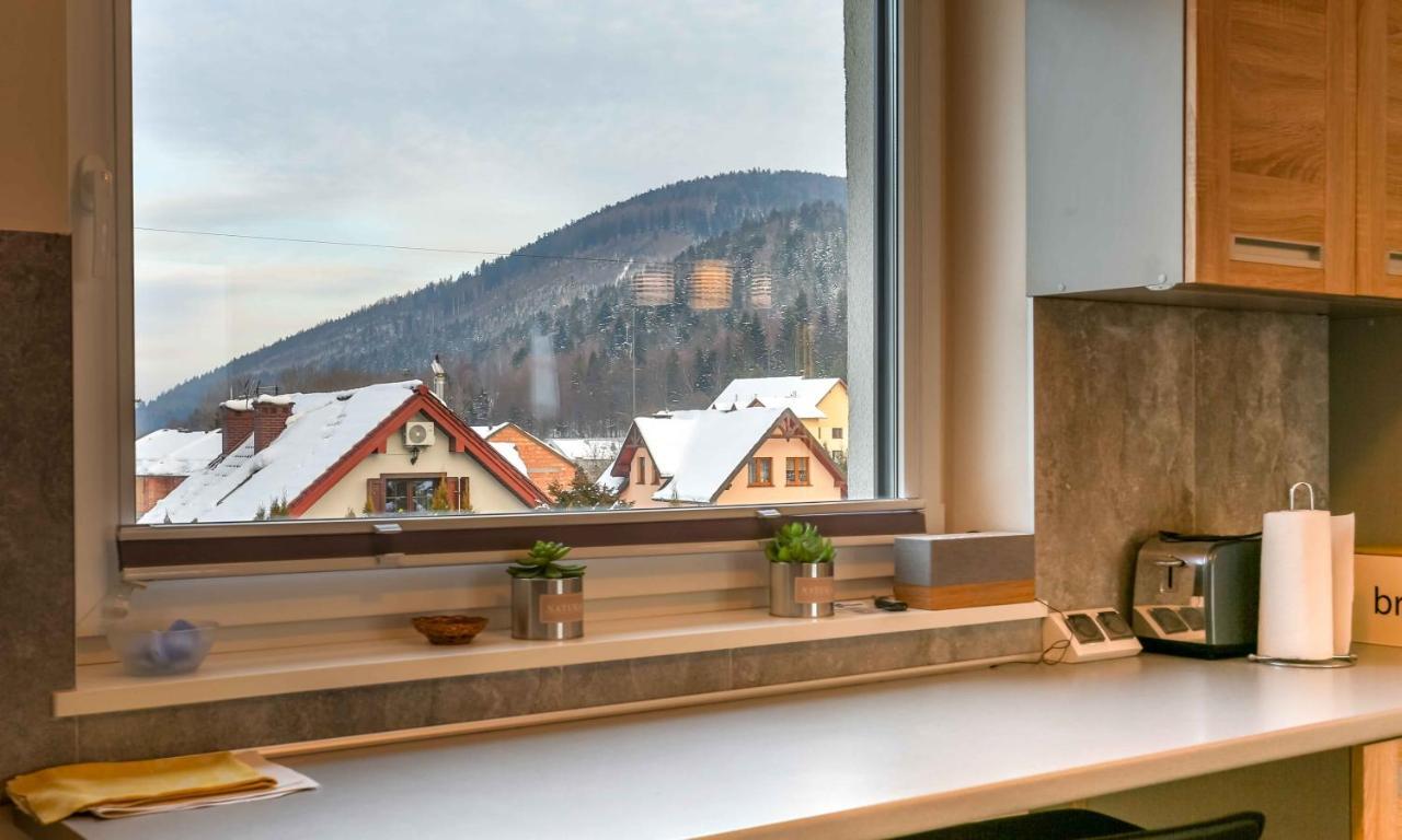 Apartament Led Sonoma Щирк Екстериор снимка